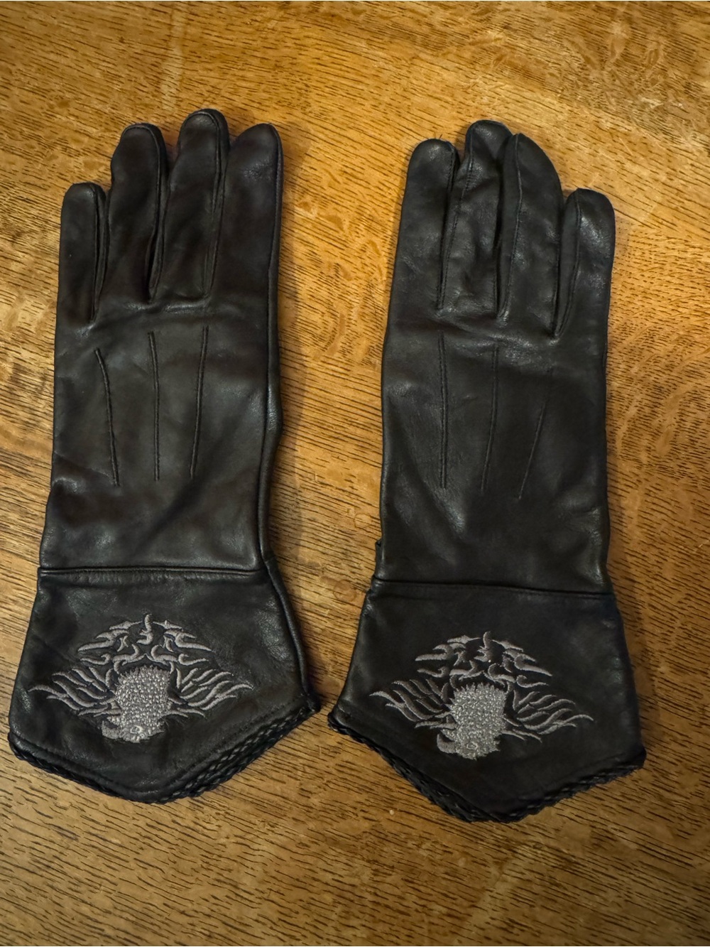 Black Leather Embroidered Long Cuff Gloves